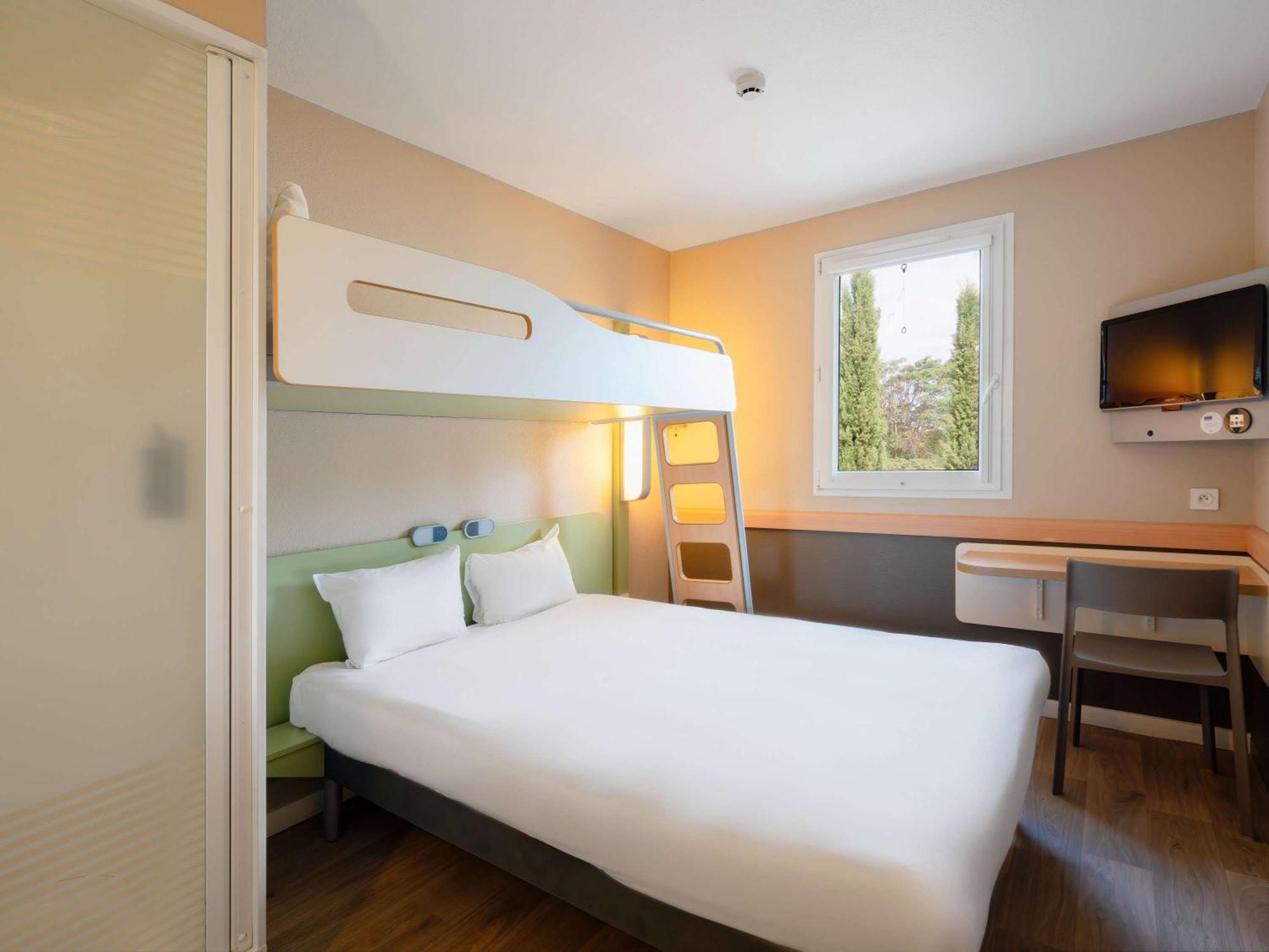 Ibis Budget Manosque Cadarache Ngoại thất bức ảnh