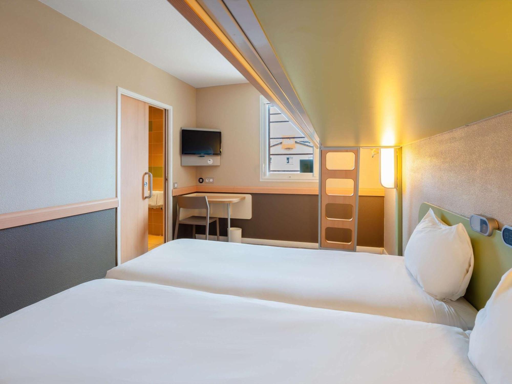 Ibis Budget Manosque Cadarache Ngoại thất bức ảnh
