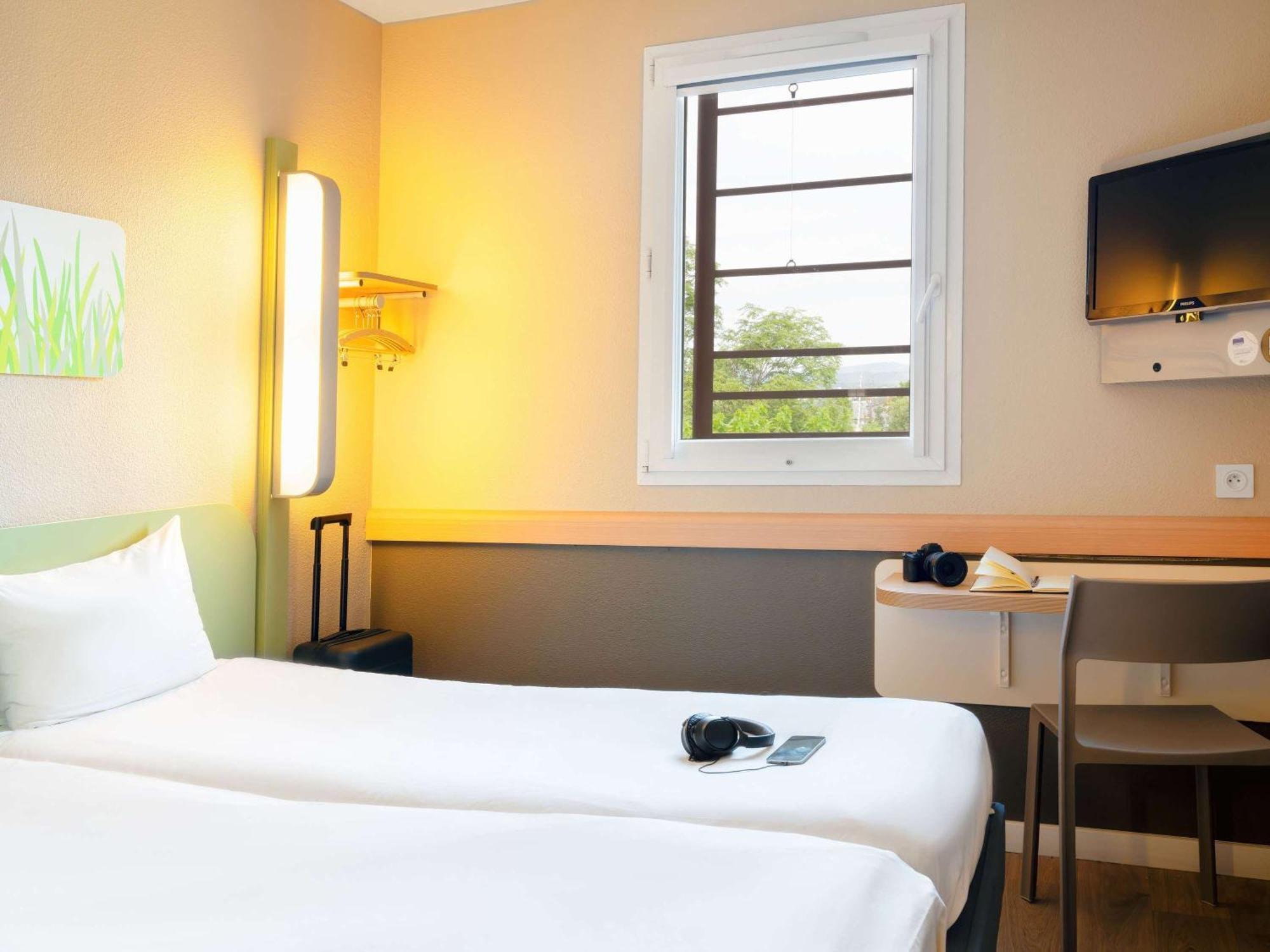 Ibis Budget Manosque Cadarache Ngoại thất bức ảnh